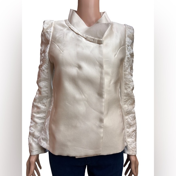 Vero Moda Cream Blazer with Textured Sleeves Medium - Picture 1 of 8